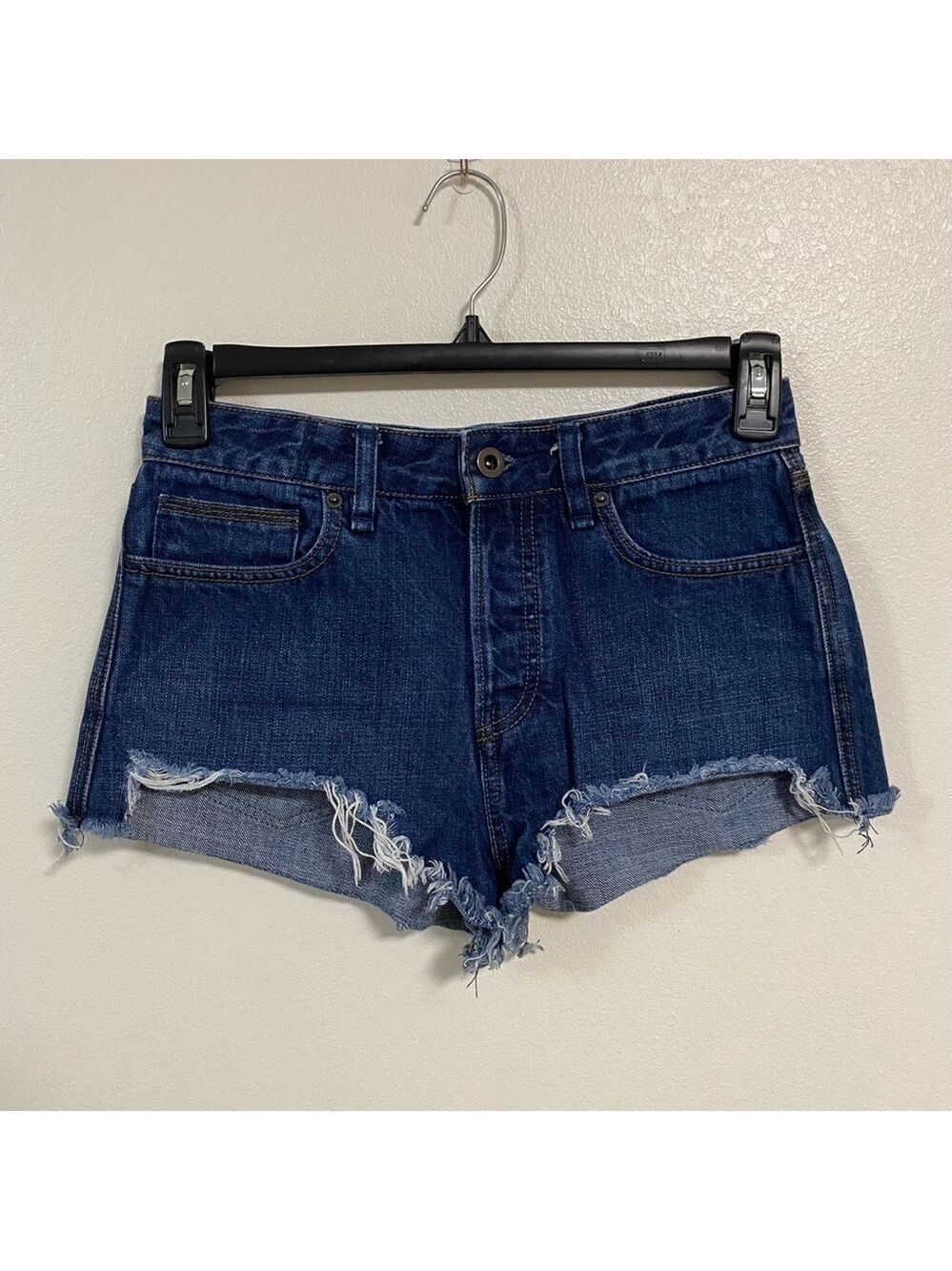 Free People Shorts Womens Size 26 Dark wash Loving Good Vibrations Cut Off Short